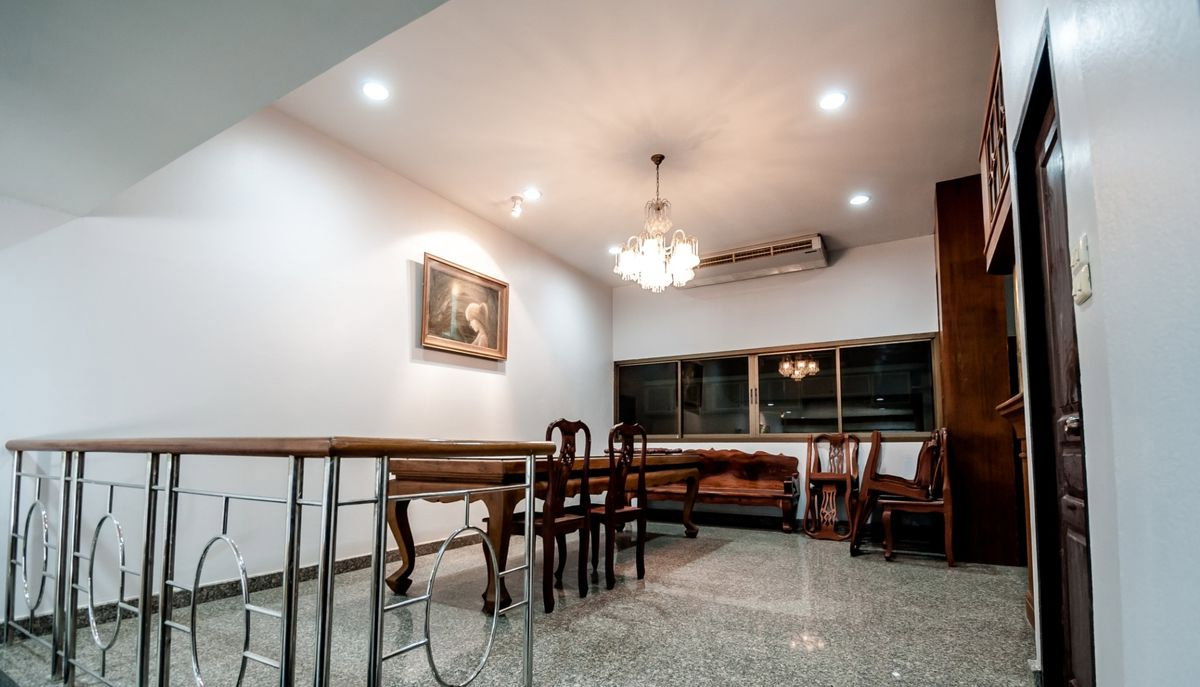 รูป S1144 🏢 ขาย Home Office + ที่ดินเปล่า ใกล้ MRT ลาดพร้าว เพียง 70,000,000 บาท 🔥🌟 - รูปที่ 2/4