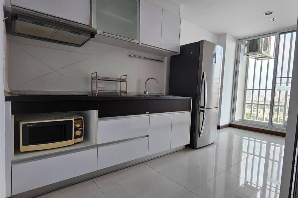 รูป 🔥 ขาย -เช่า !! 🔥 Supalai Lite Sathorn - Charoenrat, 2 ห้องนอน, 2 ห้องน้ำ, ชั้นสูง 18++,!! Code C20250700068 แต่งครบ, พร้อมเข้าอยู่, ราคาพิเศษ!!📣📣 - รูปที่ 3/9