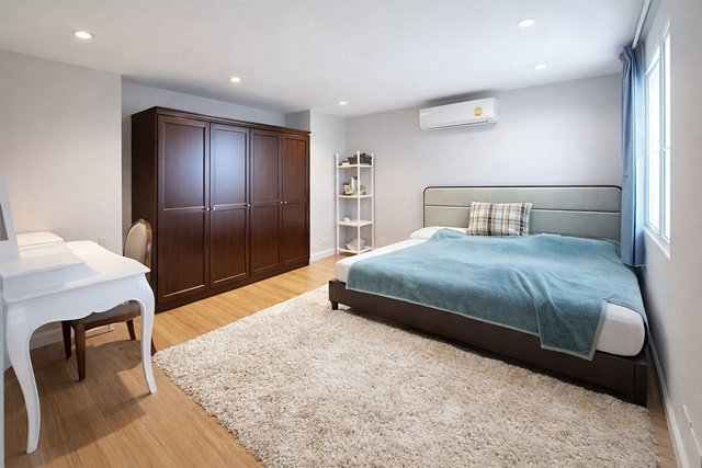 รูป ถนนเทียนทะเล24-30 103 ตร.ว. ขนส่งพื้นที่1 2.37กม คฤหาสน์ บ้านเดี่ยว 2 ชั้น 4 นอน 3 น้ำ ตลาดบางขุนเทียน 3กม.รร.ทวีธาภิเศก 2 2.2 กม. - รูปที่ 8/8