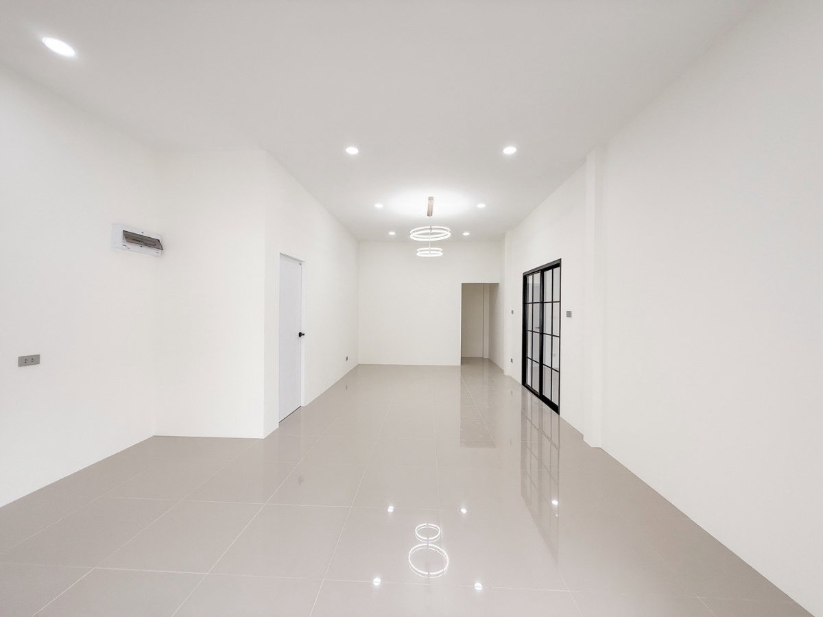 รูป บ้านเดี่ยวทำเลถลาง วิวสวน ไม่ชนใคร พร้อมอยู่ - รูปที่ 14/50