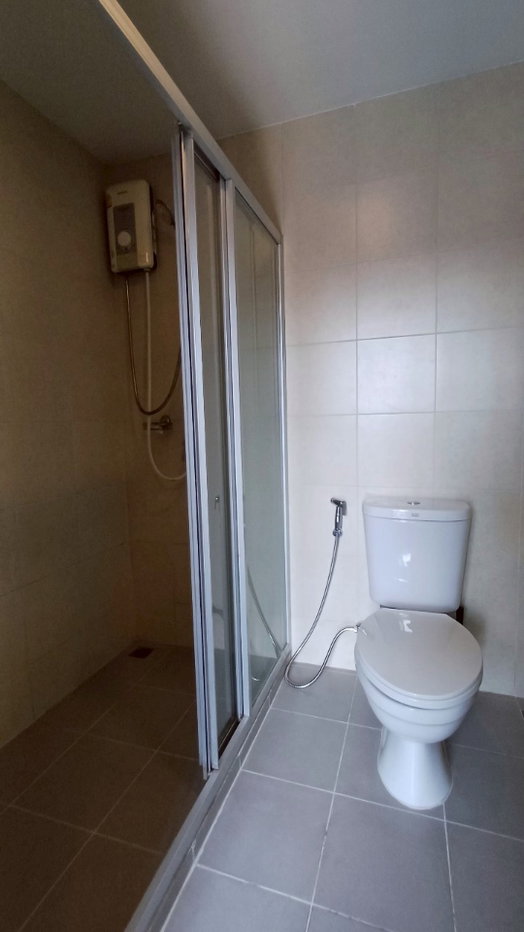 รูป ห้องตกแต่งใหม่ ชั้น 7 วิวสระน้ำ ห้องพิเศษมีน้อย เครื่องใล้ไฟฟ้าครบ - รูปที่ 29/45