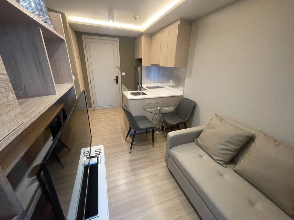 picture Maestro 12 for sale 1bed 1bath - 2/6