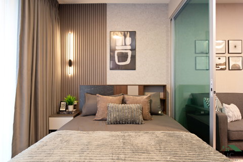 Fully renovated condo for sale, beautifully decorated. **A Space Me Sukhumvit 77**, pool view, ready to move in, near BTS On Nut.