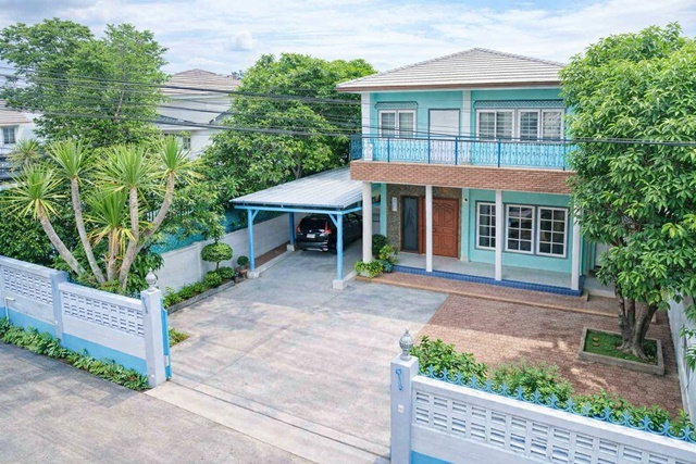 รูป ช็อกโกแลตวิลล์ 900 ม. 96 ตร.ว. 290 ตร.ม. บ้านเดี่ยว 2 ชั้น 3นอน 2น้ำ ใกล้ตลาดอินทรารักษ์ 1 กม.ถ.นวมินทร์38-44 - รูปที่ 1/8