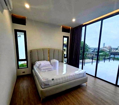 เช่าบ้านเดี่ยว บิ๊กซี เอ็กซ์ตร้า พระราม 4 : LTHC15010 – Luxury House Prime Location for Rent Sukhumvit 62 | Family Living Best Value | Near BTS Bang Chak | 350,000 THB | บ้านให้เช่า สุขุมวิท 62 ทำเลดี ครอบครัวอยู่สบาย คุ้มค่า ใกล้ BTS บางจาก