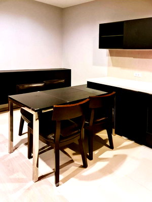 Condos for rent : 2-BR Condo In Rhythm Sukhumvit 44/1, 70m To BTS Phra Khanong (ID 2723251)