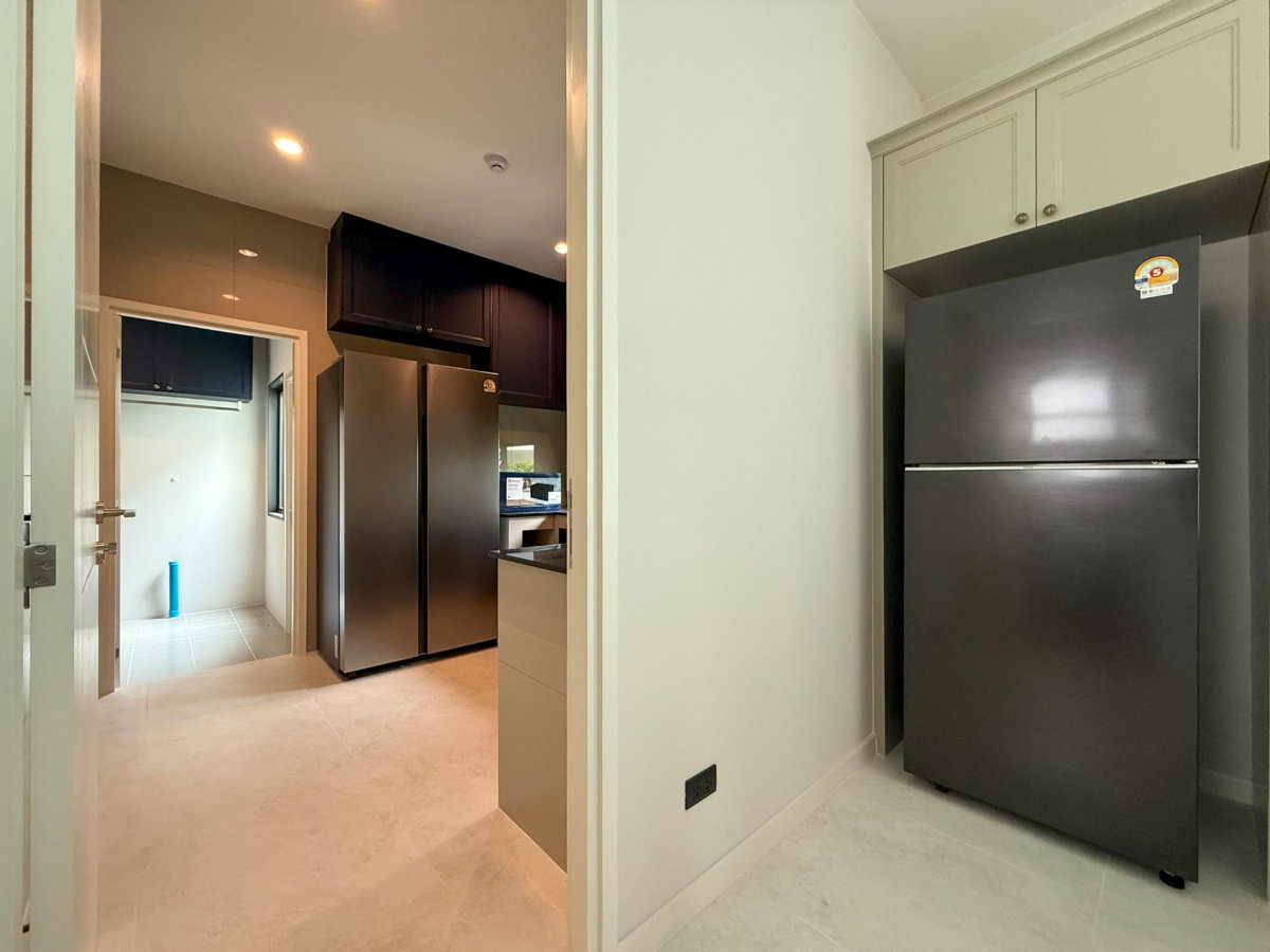 picture Luxury house for rent Setthasiri Bangna KM.10 - 23/24