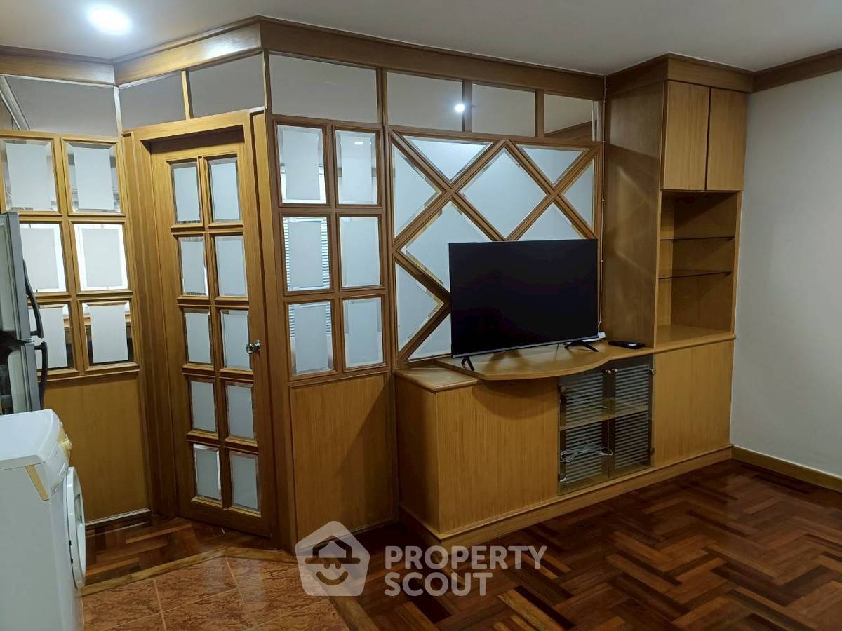 รูป คอนโด 1-ห้องนอน ที่ 49 สวีท ใกล้ BTS ทองหล่อ (ID 2148395) - รูปที่ 2/8