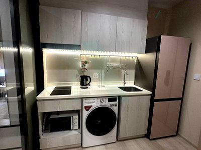 Condos for rent BTS Chit Lom : 🎊 For Rent Condo LIFE ONE WIRELESS Building 1, Floor 21,Studio, Room size 28 sqm