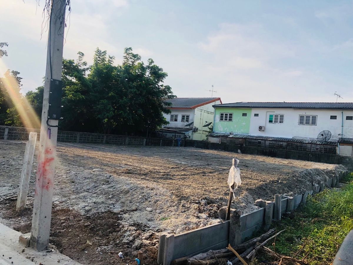 รูป S1149 📍 ขายที่ดินคลองหลวง ใกล้ตลาดไท ถมแล้ว พร้อมสร้างทันที 🏠 เพียง 3,500,000 บาท - รูปที่ 3/5