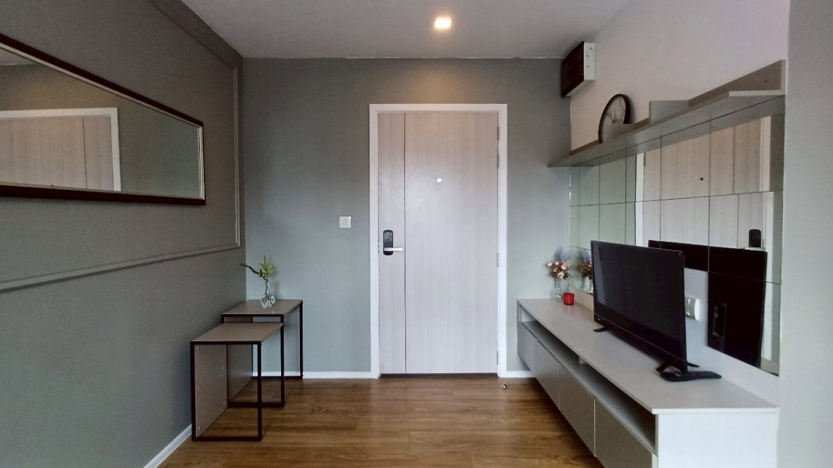 รูป ห้องตกแต่งใหม่ ชั้น 7 วิวสระน้ำ ห้องพิเศษมีน้อย เครื่องใล้ไฟฟ้าครบ - รูปที่ 45/45