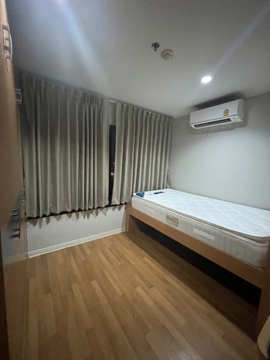 ปล่อยเช่า โครงการ ลุมพินี เพลส พหล สะพานควาย 2 ห้องนอน 1 ห้องนั่งเล่น 1 ห้องครัว 2 ห้องน้ำ kyzmai012