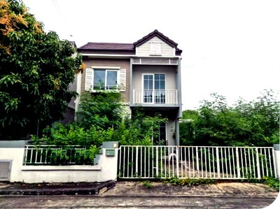 ทาวน์โฮม วิทยาลัยเทคโนโลยีทางการแพทย์และสาธารณสุขกาญจนาภิเษก : BB13301 ขายทาวน์เฮ้าส์ หมู่บ้าน เดอะวิลเลจ กาญจนาภิเษก-ราชพฤกษ์ ตำบล ไทรน้อย อำเภอ ไทรน้อย จังหวัด นนทบุรี