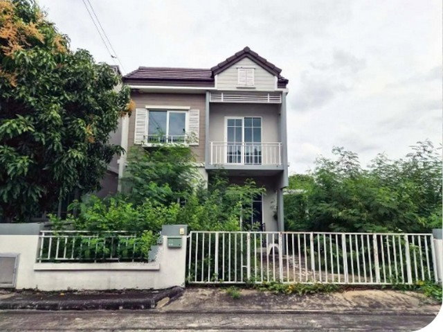 รูป BB13301 ขายทาวน์เฮ้าส์ หมู่บ้าน เดอะวิลเลจ กาญจนาภิเษก-ราชพฤกษ์ ตำบล ไทรน้อย อำเภอ ไทรน้อย จังหวัด นนทบุรี - รูปที่ 1/8