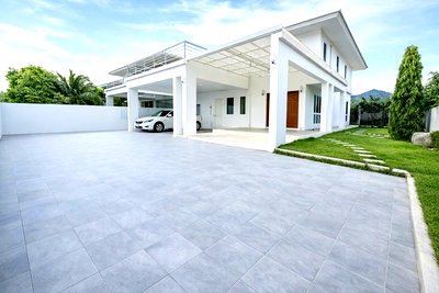 เช่าบ้านเดี่ยว ม.เทคโนโลยีพระจอมเกล้าธนบุรี บางขุนเทียน : รร.ทวีธาภิเศก 2 2.2 กม. บ้านเดี่ยว 2 ชั้น 4 นอน 3 น้ำ ขนส่งพื้นที่1 2.37กม คฤหาสน์ ตลาดบางขุนเทียน 3กม.ถนนเทียนทะเล 103 ตร.ว. 309 ตร.ม.