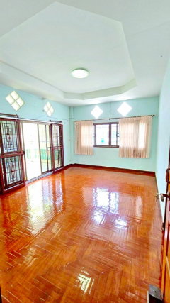 รูป นวมินทร์ซิตี้อเวนิว 900 ม. คฤหาสน์ใหญ่ถูกที่สุดในโลกให้เช่า 2 ชั้น 6นอน เสนานิคม 3 น้ำ ใกล้ตลาดหัวมุม 700 ม. 50 ตร.วา. 230 ตร.ม. - รูปที่ 3/8