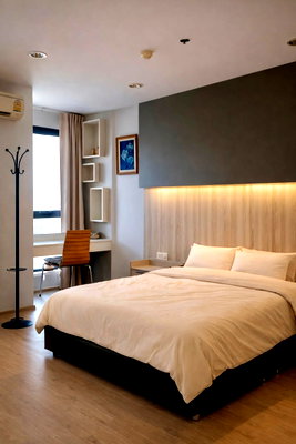 Condos for rent : 🚨 Corner Unit High Floor! Ideo Q Ratchathewi near BTS in prime city location 🔥 Call 063-6165390