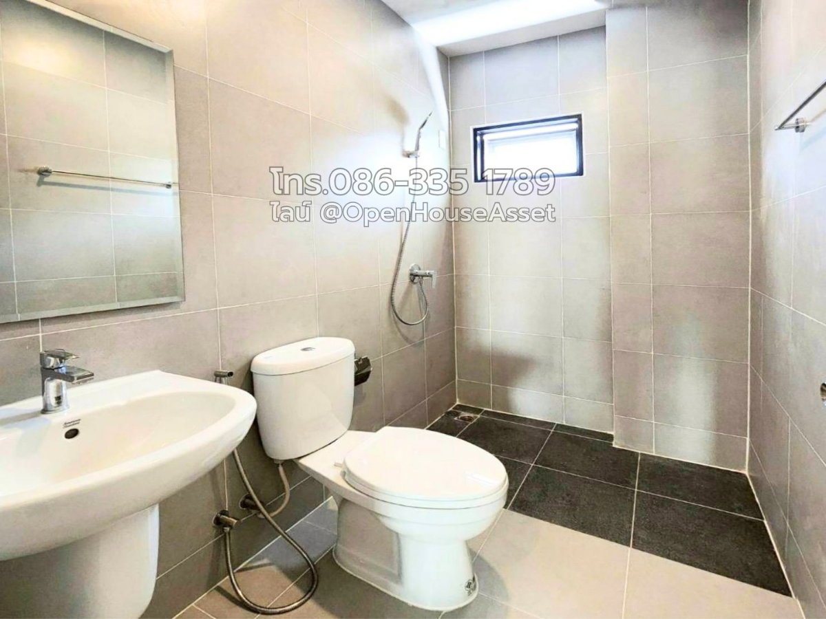 รูป โอกาสสุดท้าย! บ้านสวยใกล้รถไฟฟ้า 3 สาย + ถนนกรุงเทพกรีฑาตัดใหม่ เพอร์เฟคเพลส รามคำแหง รีโนเวทใหม่สไตล์โมเดิร์น 198 ตร.ม. พร้อมอยู่ทันที - รูปที่ 11/15