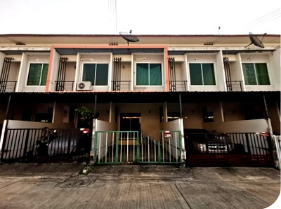 ทาวน์โฮม ชลบุรี : BP00626 ขายทาวน์เฮ้าส์ หมู่บ้านสมาร์ทแลนด์นิวสไตส์2 ตำบลบ่อวิน อำเภอศรีราชา จังหวัดชลบุรี