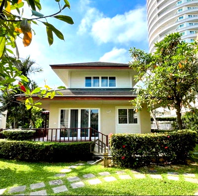 Houses for sale Cha-Am Petchburi : Affordable Luxury Beachfront Living in a Private Coastal Community