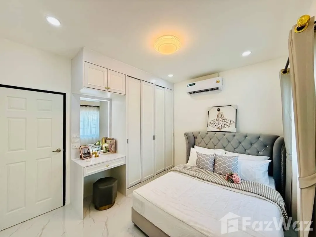 รูป ขาย บ้านเดี่ยว 4 ห้องนอน ในโครงการ รัตนากร วิลเลจ 18 1961398 - รูปที่ 7/14