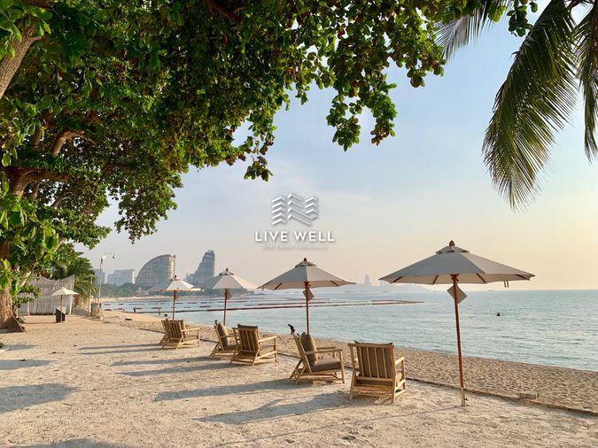 For rent Arom Wongamat Beachfront Condominium Pattaya 