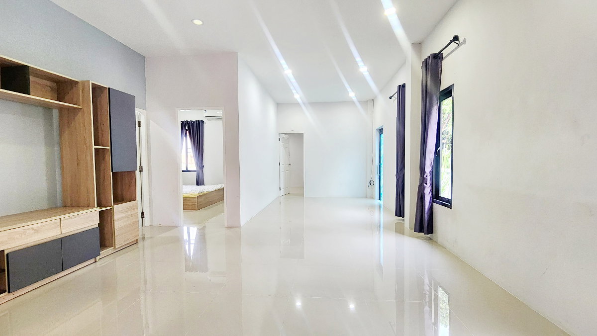 รูป บ้านเดี่ยวใกล้เมือง 3 นอน 2 น้ำ 53 ตรว. ในงบไม่ถึง 3 ล้าน เข้าเมืองง่าย ใกล้ ม.พายัพ ทำเลดี ราคาคุ้ม พร้อมอยู่ทันที - รูปที่ 12/13