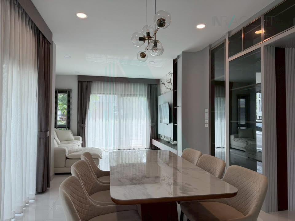 รูป 📌 ให้เช่าบ้านเดี่ยว 2 ชั้น เดอะ ซิตี้ บางนา 4 ห้องนอน 5 ห้องน้ำ - รูปที่ 2/8