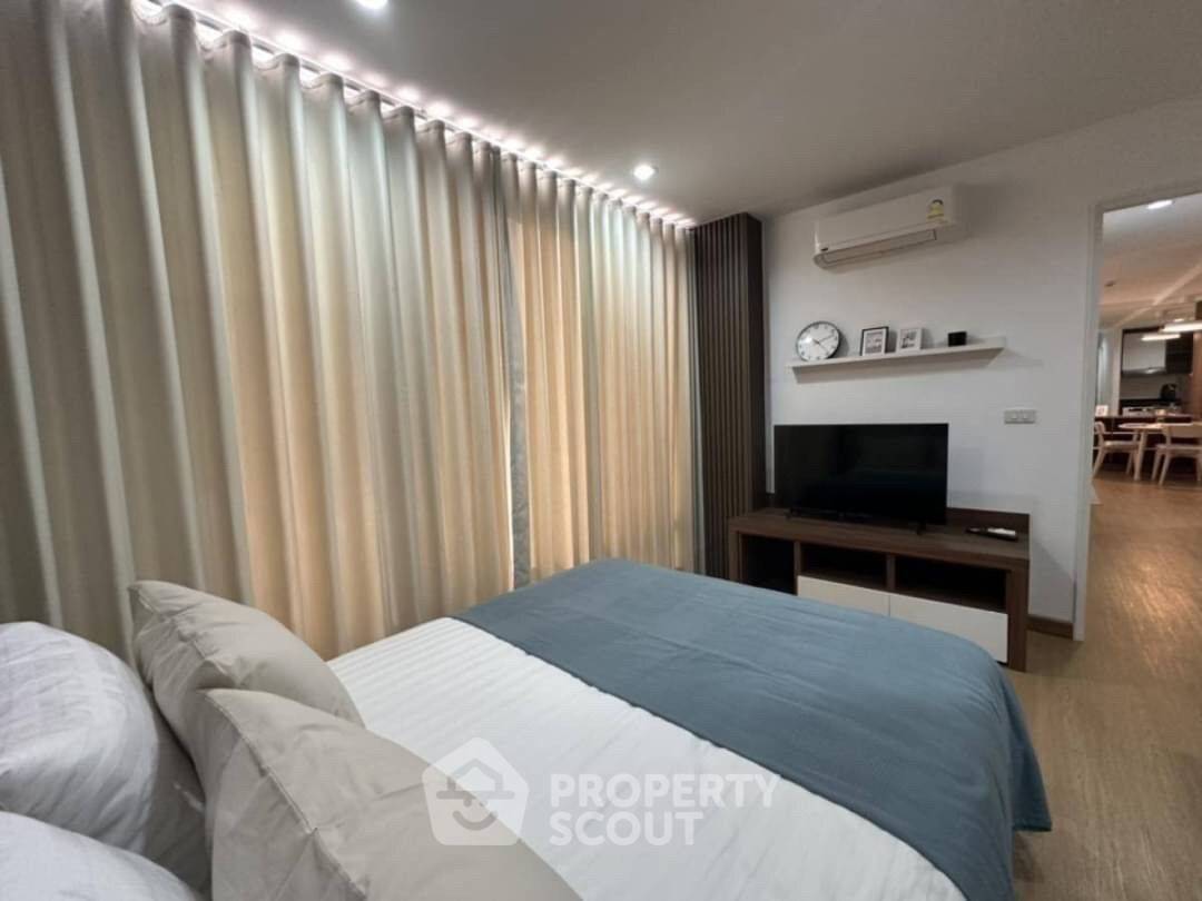 picture 2-BR Condo At 6th Avenue Sukhumvit 15, 300m to BTS Nana (ID 1549227) - 6/11