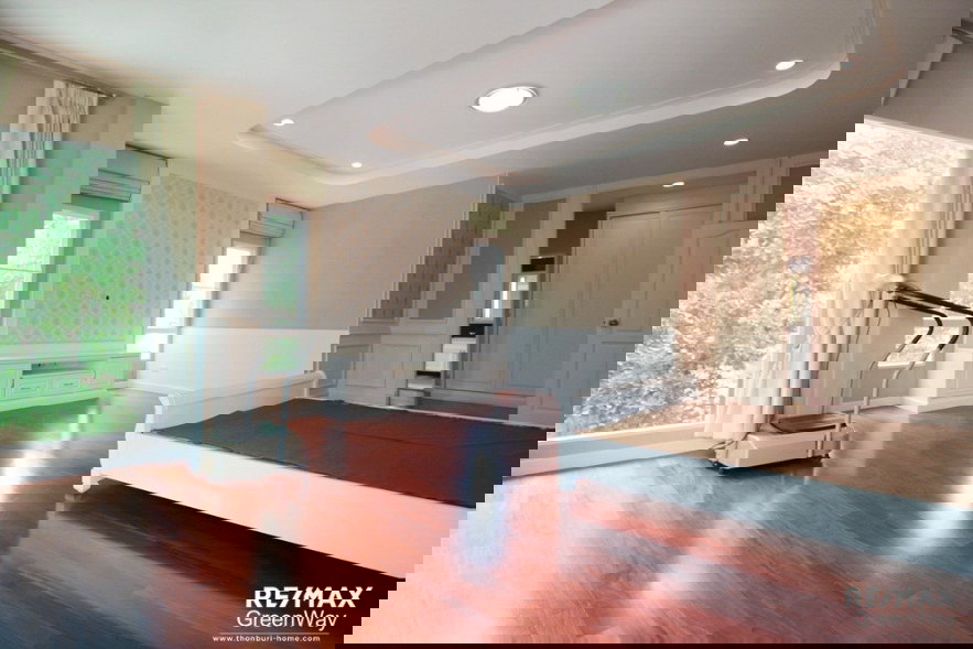 รูป บ้านเดี่ยว ลัดดารมย์ อิลิแกนซ์ วงแหวน สาทร บ้านหลังใหญ่ ติดถนนเมน ใกล้สวน 168 ตรว. มีเรือนรับรองราคาดีสุด 24 ล้าน - รูปที่ 21/26