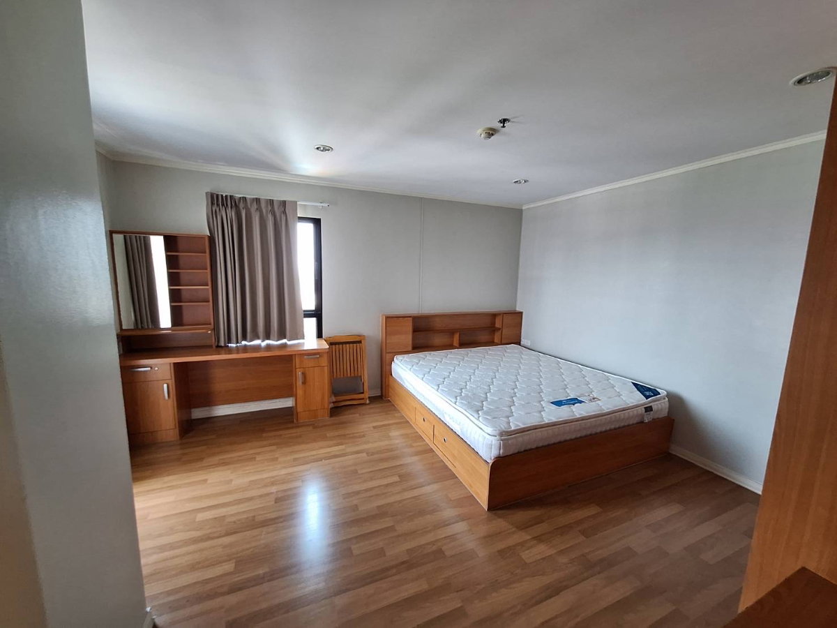 picture Lumpini Place Phahol_Saphan khwai 2 bed 2bath  - 4/14