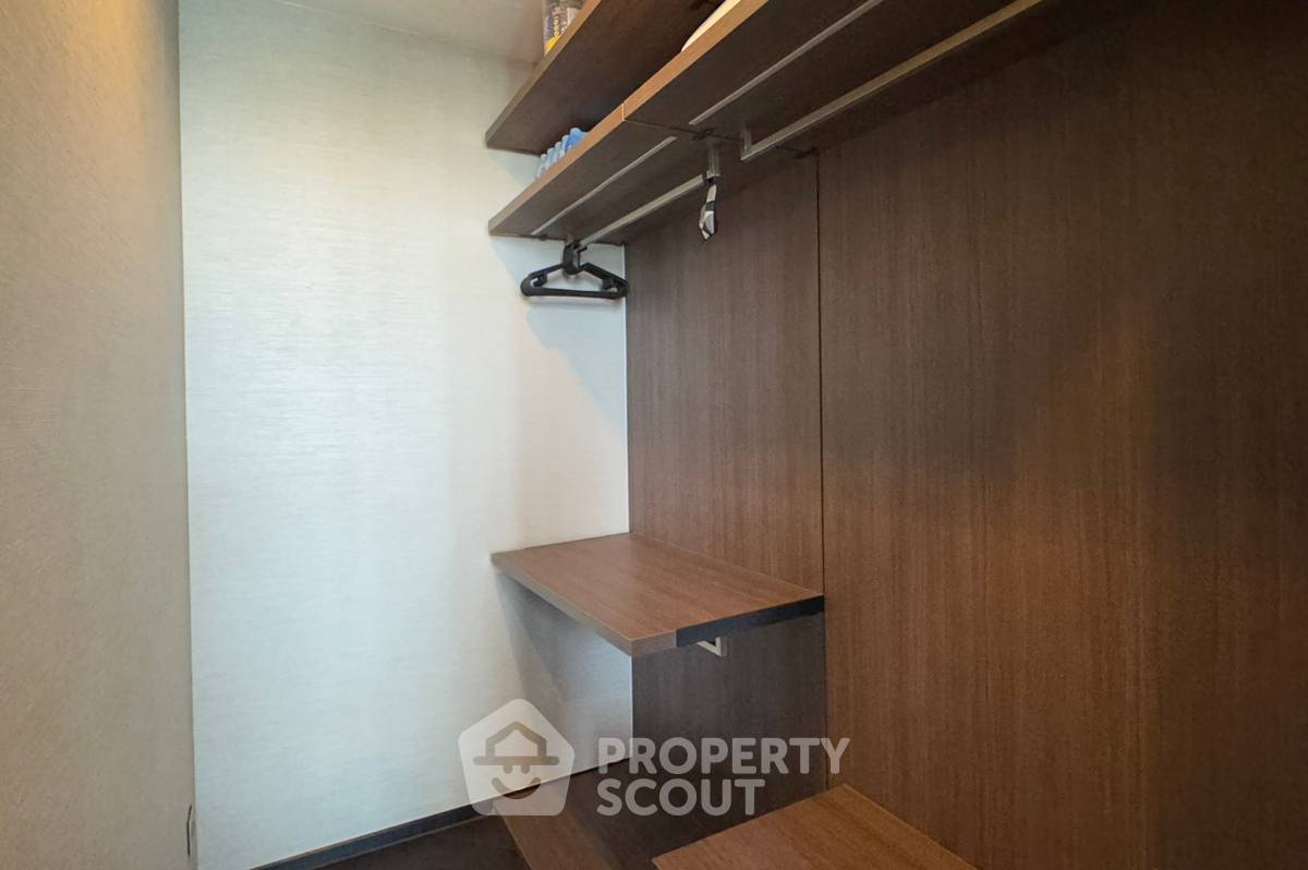 รูป คอนโด 2-ห้องนอน ที่ ดิ เอส สุขุมวิท 36 ใกล้ BTS ทองหล่อ (ID 2092360) - รูปที่ 6/10