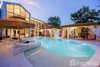 listing thumbnail image 32