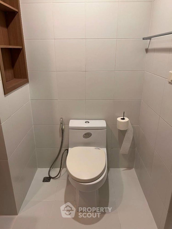 picture 1-BR Condo at The Seed Musee Sukhumvit 26 near BTS Phrom Phong (ID 1956484) - 12/14