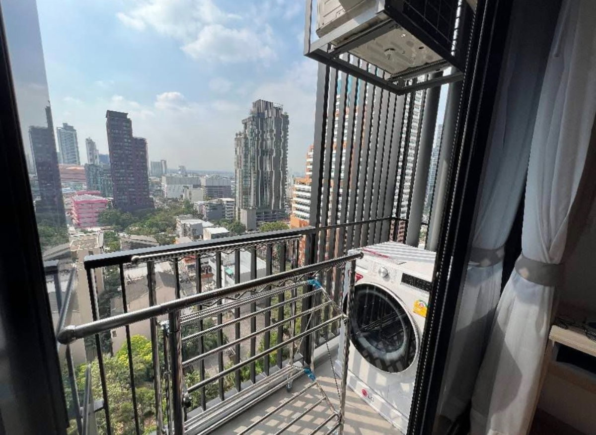 รูป 🔥 ชั้น 22 ราคาโคตรดี! Maru Ekkamai 2 ใกล้ BTS เอกมัย 🚇 ห้องนี้หลุดไวมาก โทร 063-6165390 - รูปที่ 6/8