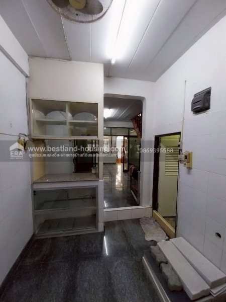 รูป ขายทาวน์เฮ้าส์ 2 ชั้น 17 ตรว. ม.โสสุนคร ทำเลชินเขต งามวงศ์วาน ประชาชื่น แจ้งวัฒนะ หลักสี่ ต่อเติม สภาพดี ต่อรองได้ - รูปที่ 4/20