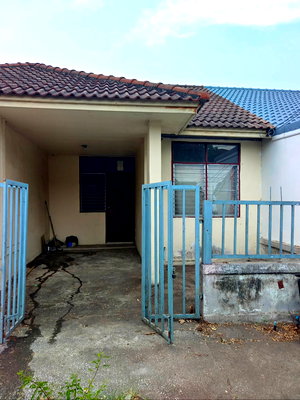 ทาวน์โฮม ปทุมธานี : 🔥ขาย ทาวน์เฮ้าส์ หมู่บ้านพฤกษา7 คลอง8 ลำลูกกา พื้นที่ 16 ตร.วา (เจ้าของขายเอง)