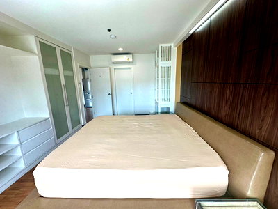 ขายคอนโด : P-113713 วิวเมืองสวย! 1 ห้องนอน ใกล้ BTS อารีย์ - เซ็นทริค ซีน พหลโยธิน 9 - 4.99 ล้าน | Line Id: @easycondoplus | 099-229-6397