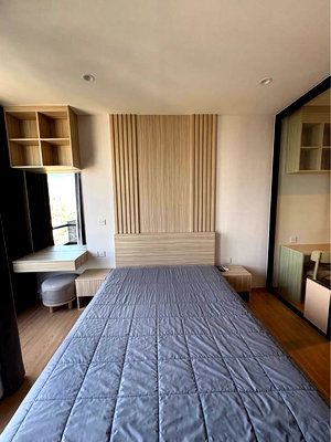 Condos for rent : ⚡ Looking for Maru Ekkamai? This High Floor Unit is Rare — Call 063-6165390