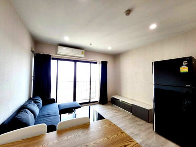 Condos for rent : Plum Condo Central Station, prime location next to Central Westgate and MRT Bang Yai, fully furnished