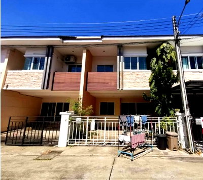 ทาวน์โฮม ถนนรังสิต-ปทุมธานี : BP00554 ขายทาวน์เฮ้าส์ หมู่บ้าน เดอะลิฟวิ่ง รังสิต-ติวานนท์ ตำบล บางพูน อำเภอ เมืองปทุมธานี จังหวัด ปทุมธานี