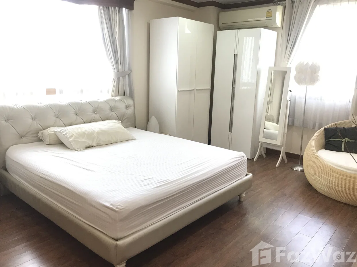 รูป คอนโดให้เช่า 3 ห้องนอน ในโครงการ รอยัล คาสเทิล พัฒนาการ 1097152 - รูปที่ 10/13