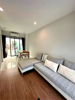 เช่าทาวน์โฮม รร.ฤทธิยะวรรณาลัย 2 : 🔥 ให้เช่า 23,000 บาท/เดือน ทาวน์โฮม เวิร์ฟ สายใหม