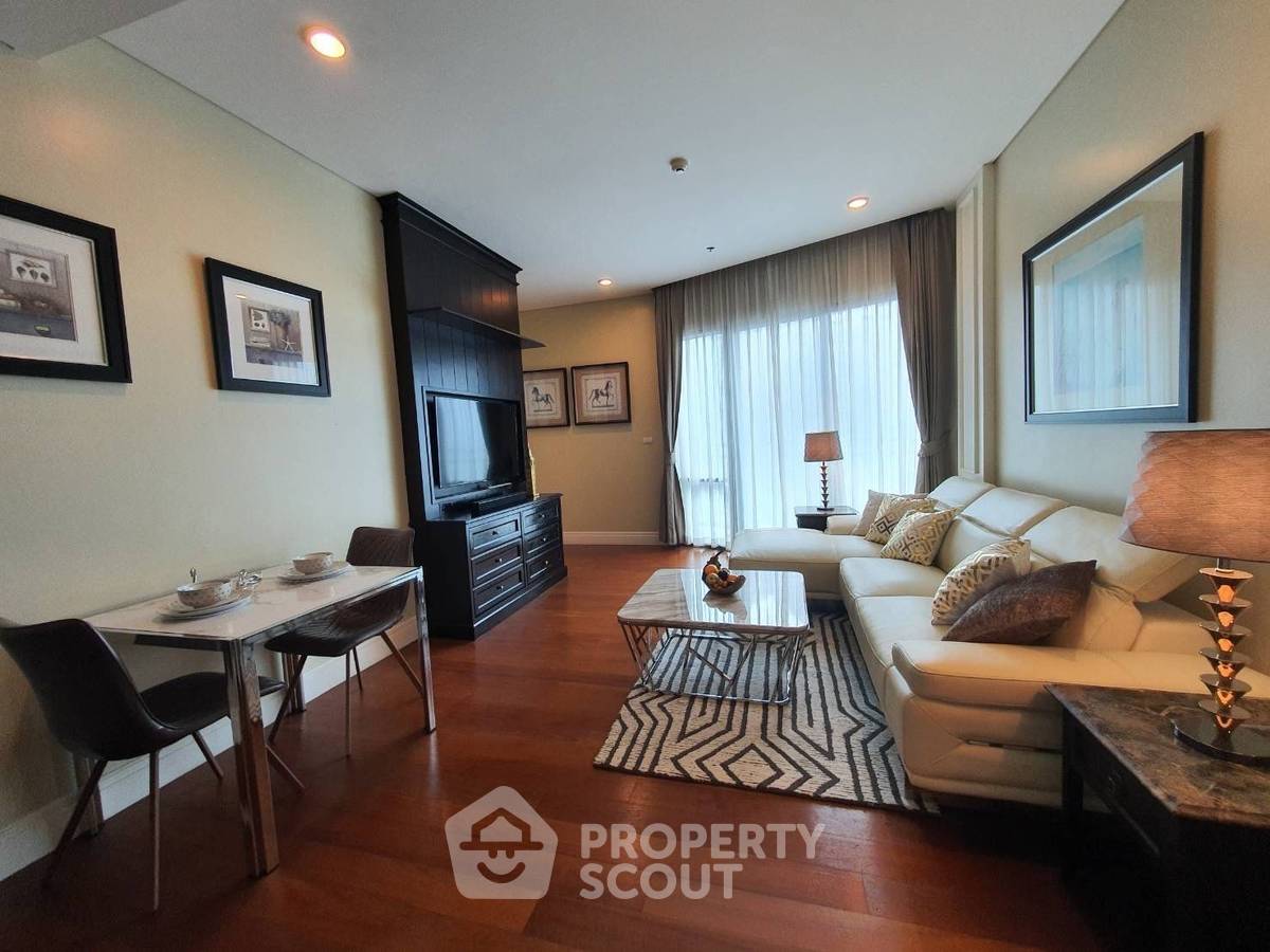 picture 2-BR Condo at Bright Sukhumvit 24 Condominium near BTS Phrom Phong (ID 1530995) - 2/10