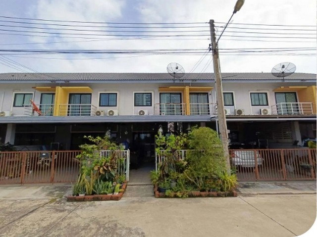 รูป BP00937 ขายทาวน์เฮ้าส์ หมู่บ้านโชติกาพลัส ตำบลพานทอง อำเภอพานทอง จังหวัดชลบุรี - รูปที่ 4/8
