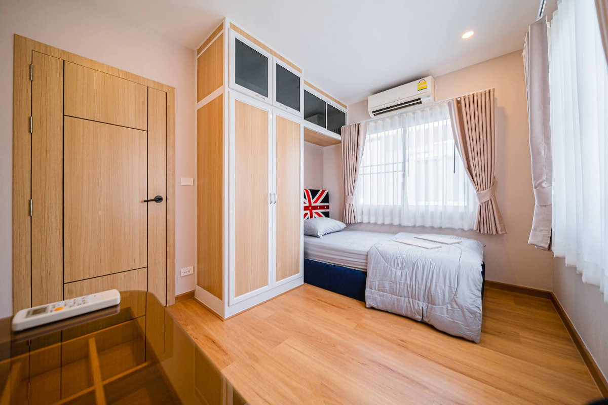 รูป บ้าน 2 ชั้น Minimal cozy style 3 ห้องนอน 2 ห้องน้ำ ที่ดิน 58 ตรว. (แปลงหัวมุม) พร้อมสระว่ายน้ำ ขนาดกําลังพอดี 40 ตรม. พร้อมอยู่ - รูปที่ 32/35