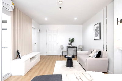 Condos for sale : 🔥For Sale: Lumpini Place Pinklao – Prime location condo opposite Central Pinklao