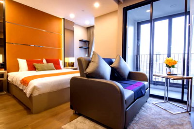 Condos for rent : Ashton Chula Silom【𝐑𝐄𝐍𝐓】🔥Beautifully decorated, modern luxury room with matching furniture set!🔥 Contact Line ID: @hacondo