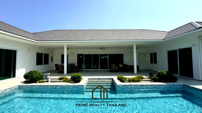 บ้านเดี่ยว ประจวบคีรีขันธ์ : วิลล่าหรูสไตล์โมเดิร์นพร้อมสระว่ายน้ำ