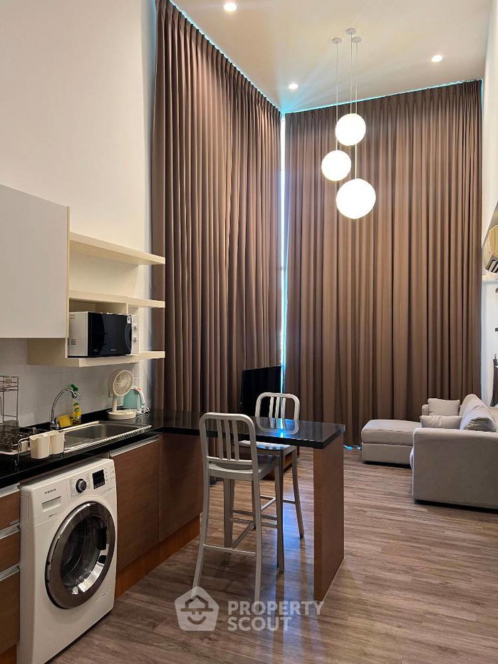 picture 1-BR Condo at The Seed Musee Sukhumvit 26 near BTS Phrom Phong (ID 1956484) - 2/14